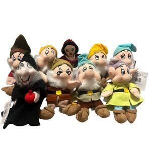 Vintage Disney Store Snow White & 7 Dwarfs Old Hag Beanie Plush Set